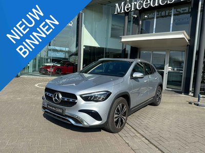 Mercedes-Benz GLA GLA 180 Style Edition 1